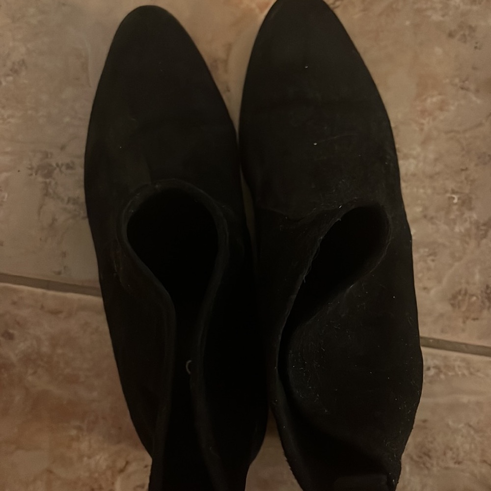 Boots - Picture 2 of 3